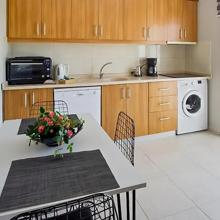 Dolphin Residences Taflan 2 Апартаменты *
